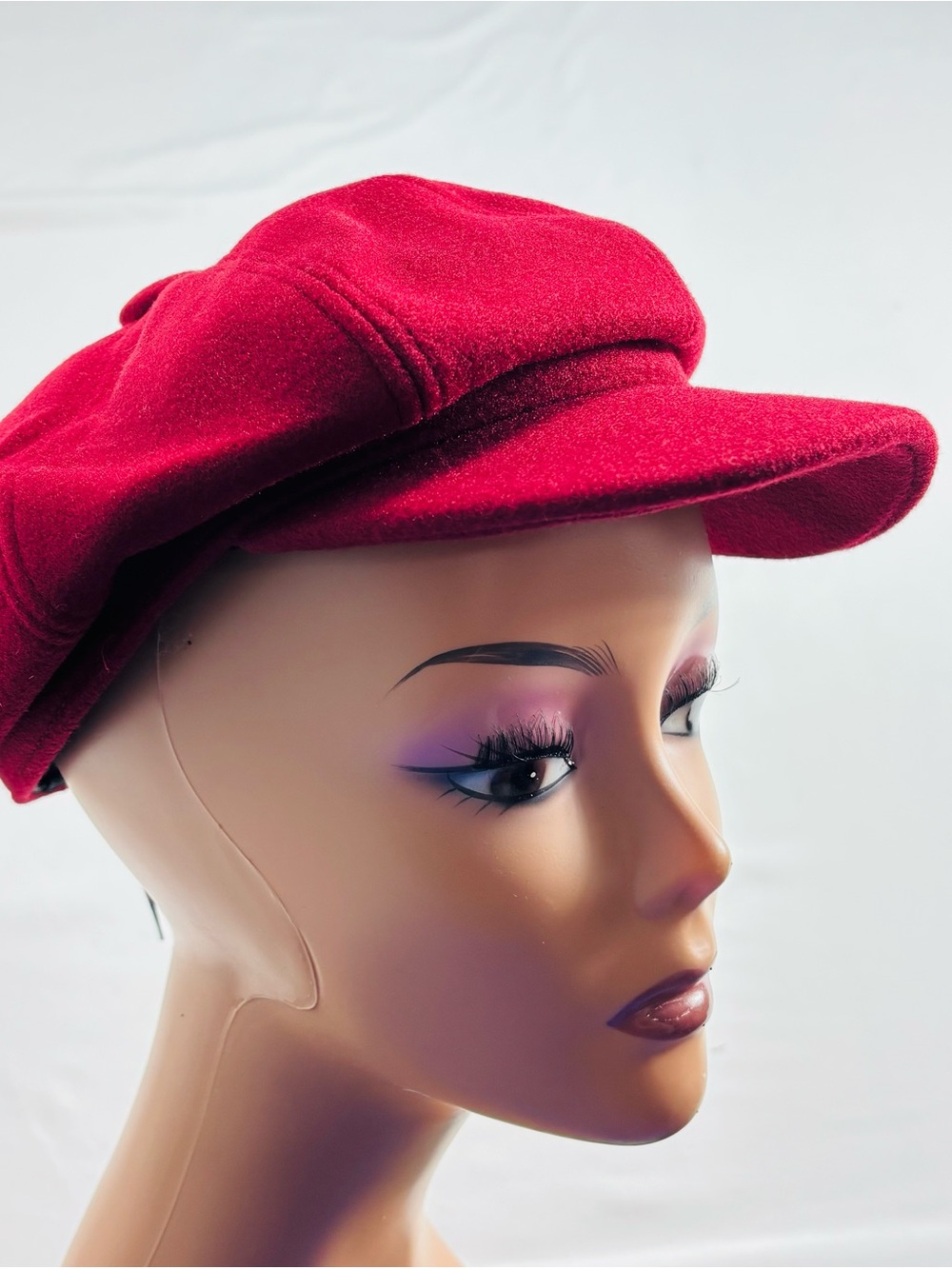 Women’s Red Newsboy Cap - Classic Casual Style H031